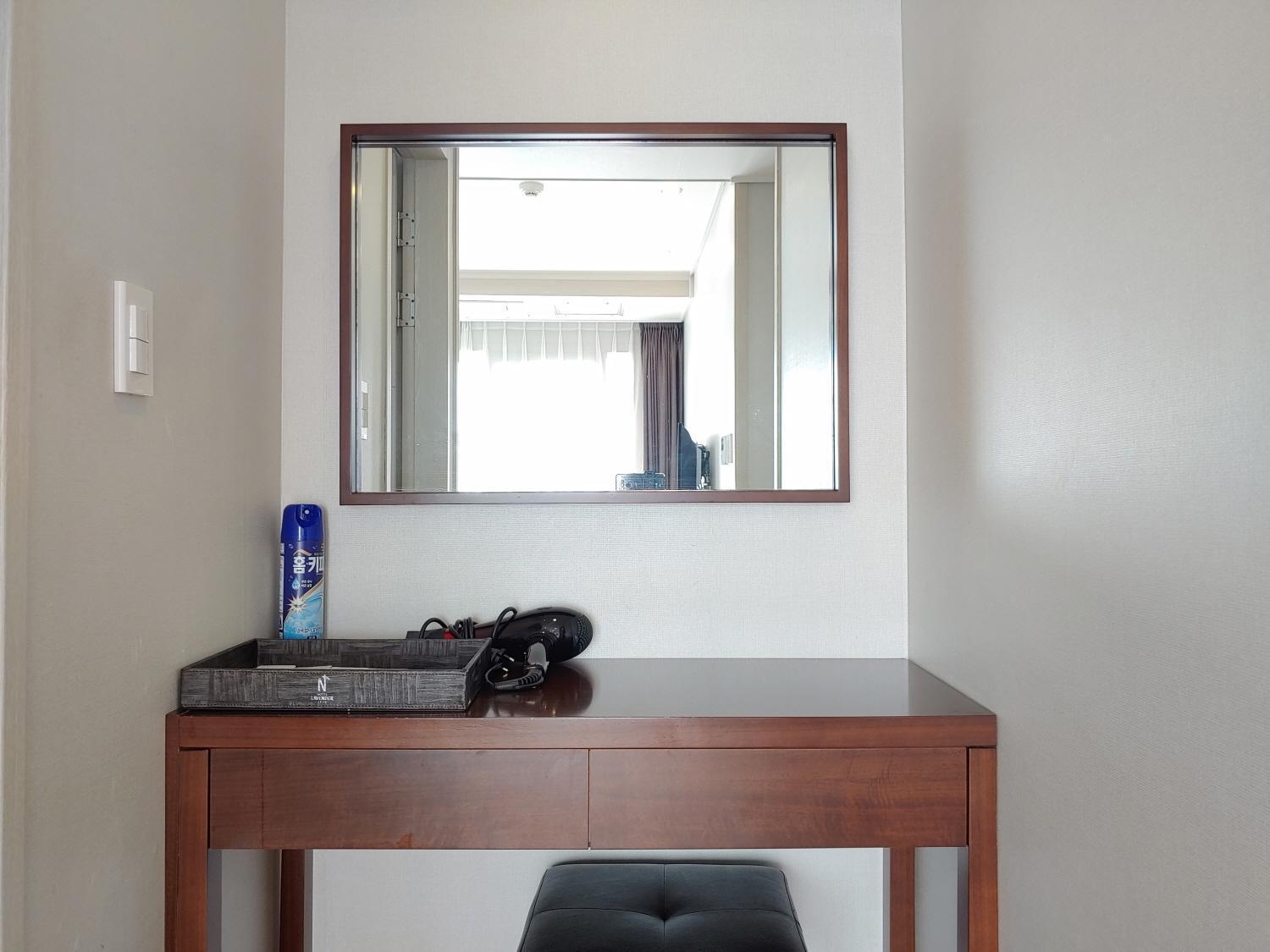 סאוגוויפו Jeju Lavender Hotel מראה חיצוני תמונה