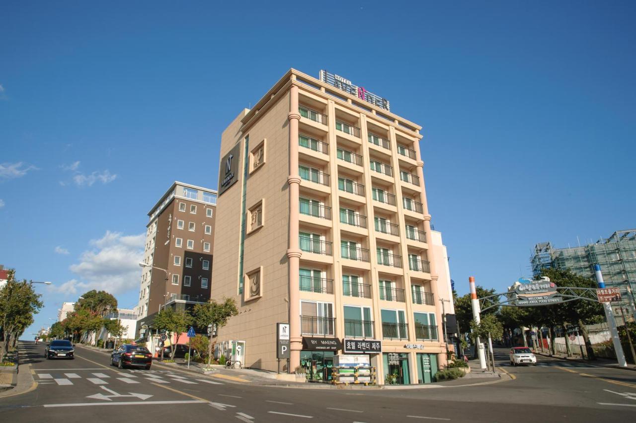 סאוגוויפו Jeju Lavender Hotel מראה חיצוני תמונה